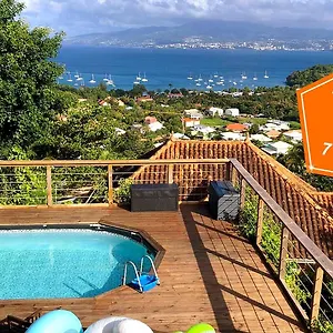 F3 Famille Ou Amis - Piscine, Vue Et Calme - Anse A L'ane, 3-ilets Appartement